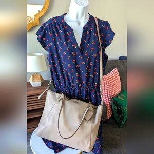 Coach XL Kelsey Satchel Leather Tote Handbag.